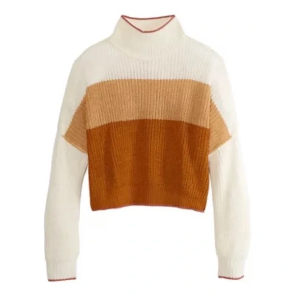 Plus Size Color Block Sweater - Picture 2 of 6